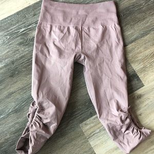 Lululemon Ebb to Street Size 8